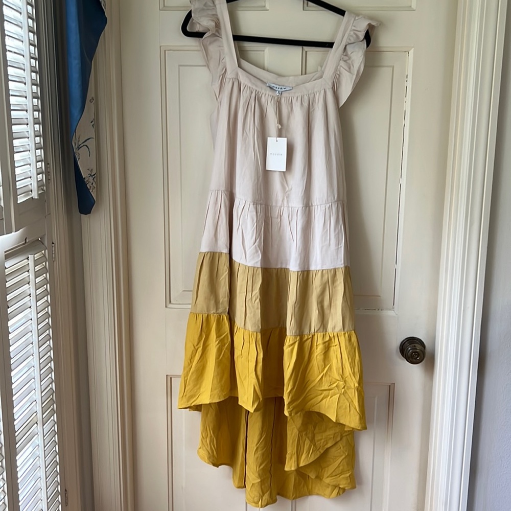 Moodie new with tags tiered hem dress